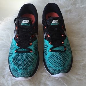 Nike Flyknit Lunar 3 Sz 7