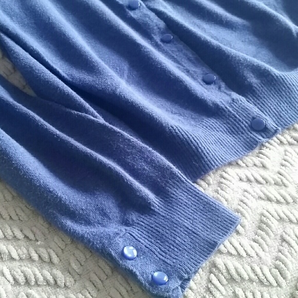 Cute Distressed Blue Cardigan - Picture 2 of 2