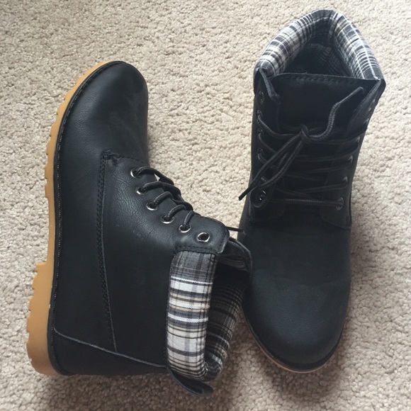 Ankle boots