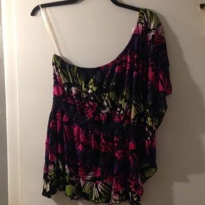 One shoulder top worn one time