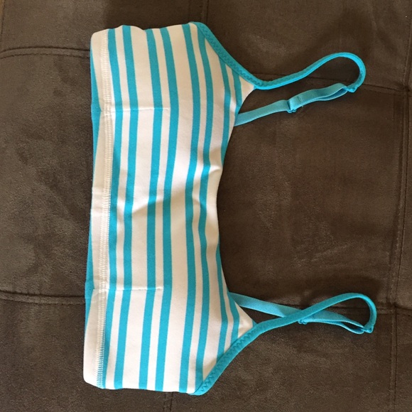 Cute Lululemon sports bra