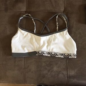 Size 2 Lululemon sports bra
