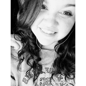 Meet your Posher, Ali