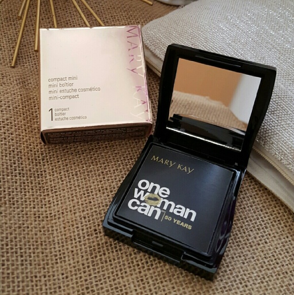 Compact - Picture 2 of 2