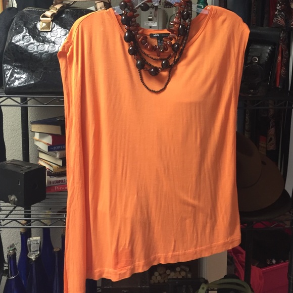 Asymmetrical T shirt - Picture 1 of 2