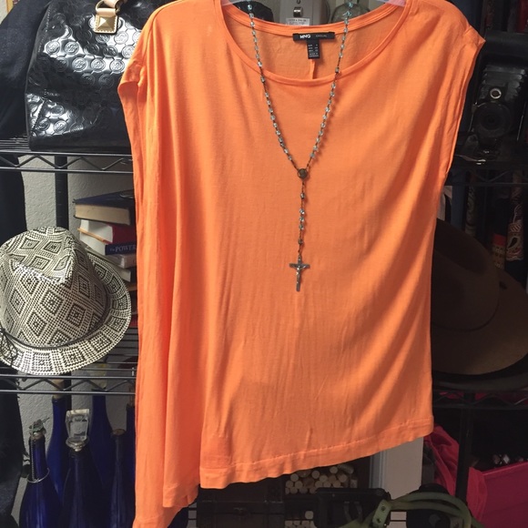 Asymmetrical T shirt - Picture 2 of 2