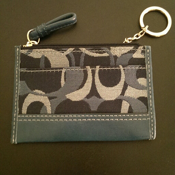 Coach Keychain wallet - Picture 2 of 3