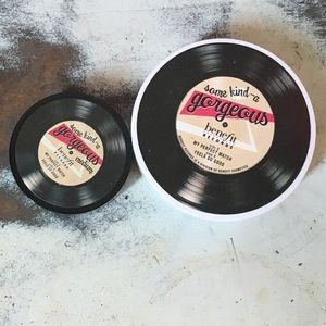 Benefit some kind a gorgeous