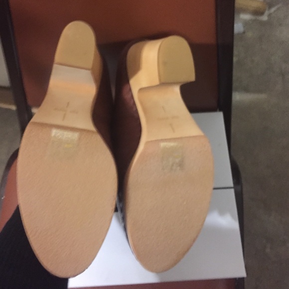 Dolce Vita Ackley Mule - Picture 4 of 4