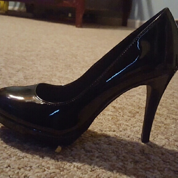 Christian Siriano Shoes Black Heels Christian Siriano Christian Siriano Shoes Black Heels Christian Siriano