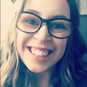 Meet your Posher, Breanna