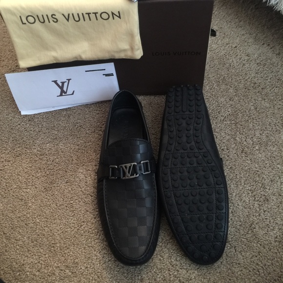 Men\'s size 11 1/2 Louis Vuitton moccasin loafers