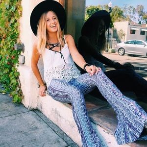 LF BELL BOTTOM HIPPIE PANTS