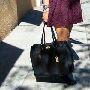 Oversized leather Tommy Hilfiger tote