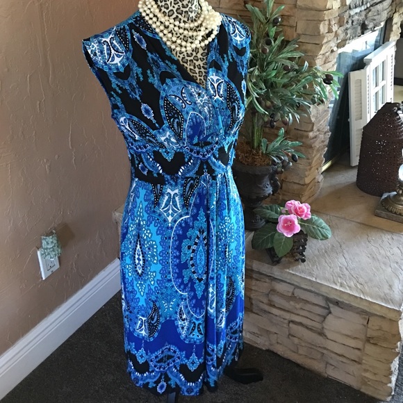 Super comfortable paisley dress💕
