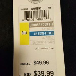 2 pairs of underaurmour pants