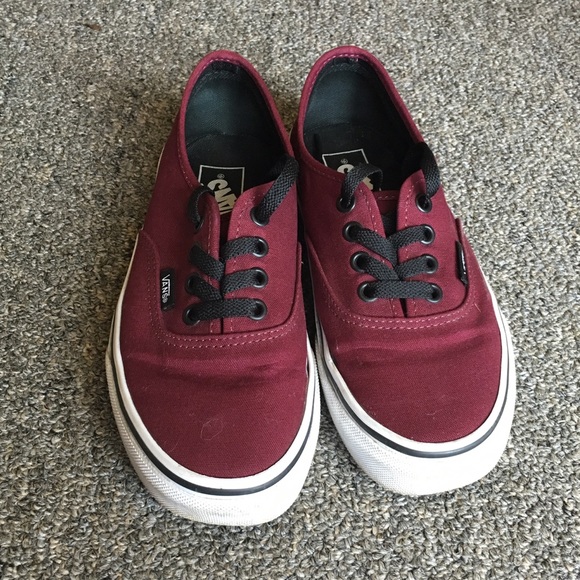 Vans - Picture 2 of 4