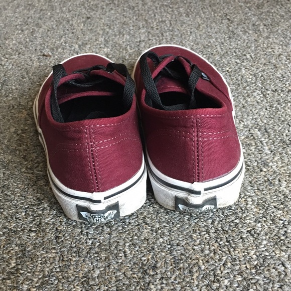 Vans - Picture 3 of 4