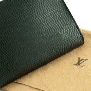 Louis Vuitton Pochette Clutch