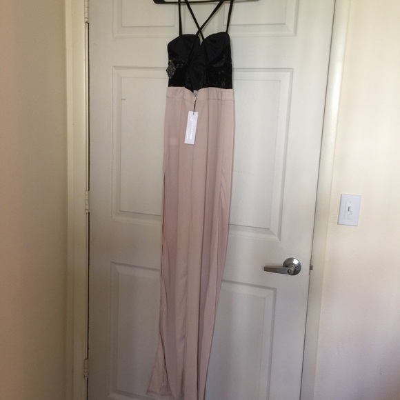 Nasty Gal velvet dress - Picture 4 of 4