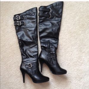 Thigh High 5' Heel Blk Leather Boots