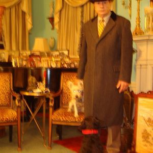 Meet your Posher, Phillip