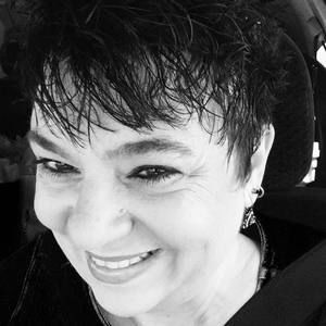 Meet your Posher, Janine