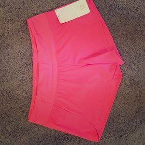 Lulu Run Times Short