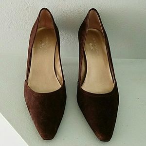 Anne Klein Brown Suede Shoes Size 7.5