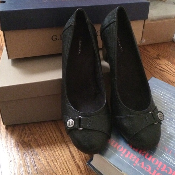 Cushion Step Pump - Picture 2 of 4