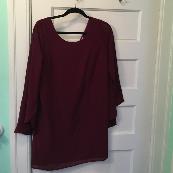 Charlotte Russe Dresses & Skirts - Burgundy dress