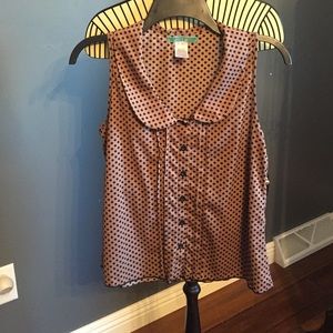 Julie's Closet medium button up tank top w/ collar