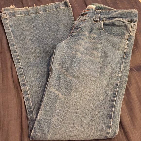 Light wash flare denim jeans