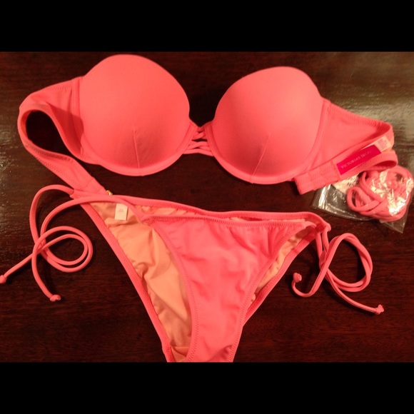 Victoria's Secret bikini