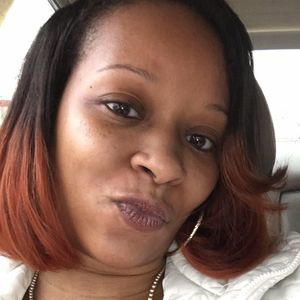 Meet your Posher, Ebony