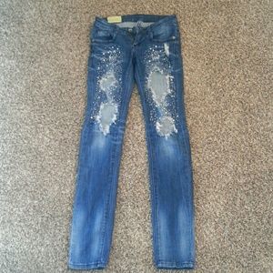 Distressed Skinny Jeans