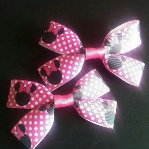 Minnie mouse hair bows