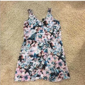 New never worn summer dress! Size small