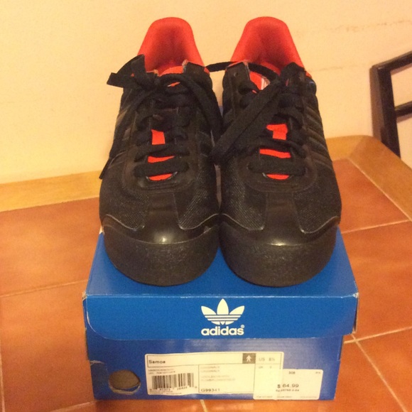 Adidas Men's Shoe