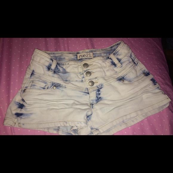 Rue 21 shorts - Picture 1 of 1