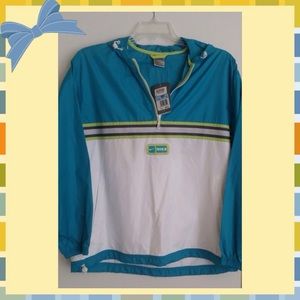 NIke Pullover Windbreaker ( New with tag )