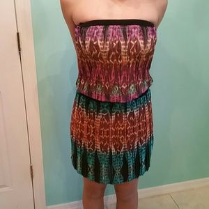 Bcbg colorful pleated strapless dress