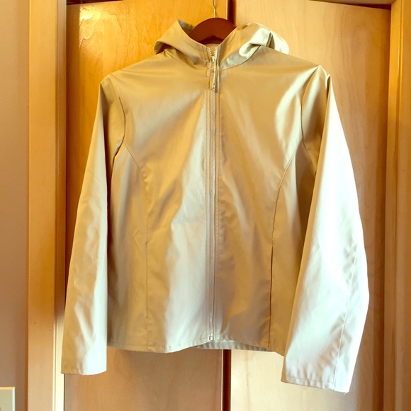 Cream hooded raincoat