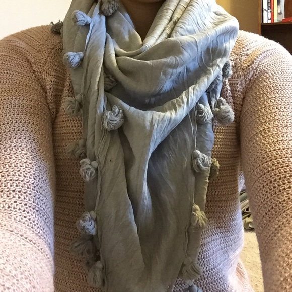Gray Pom Scarf