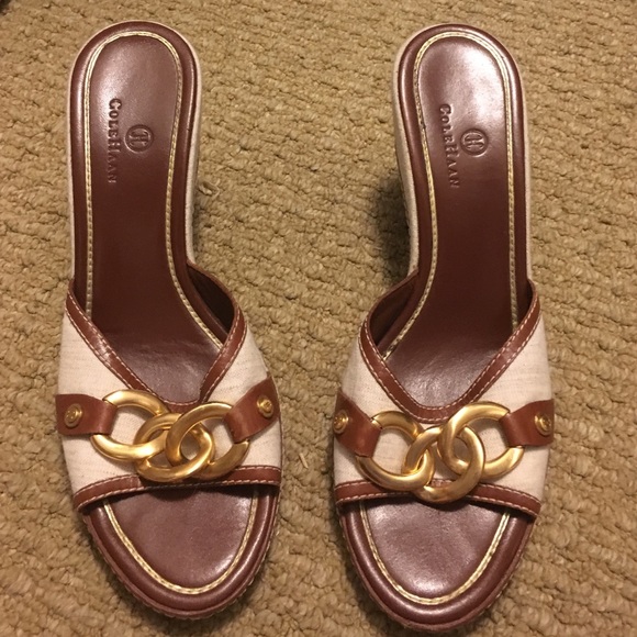 Cole Hann Wedges. Tan/ brown with gold