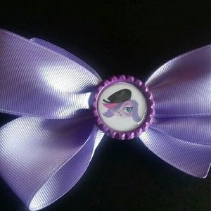 Littlest pet shop hair bow