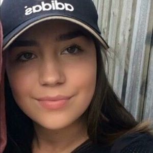 Meet your Posher, Salma