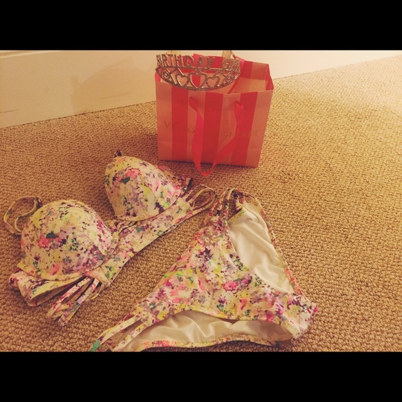 Bikini by Victorias secret ❤️
