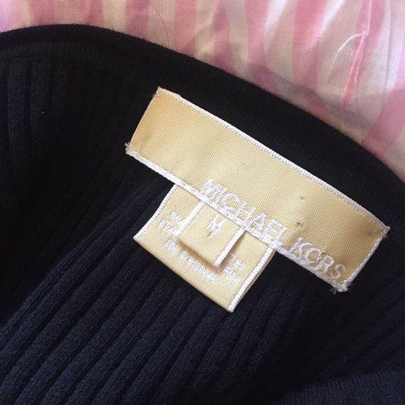 D O N A T E D ⭐️ I T E M - Picture 3 of 3