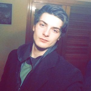 Meet your Posher, Lucas